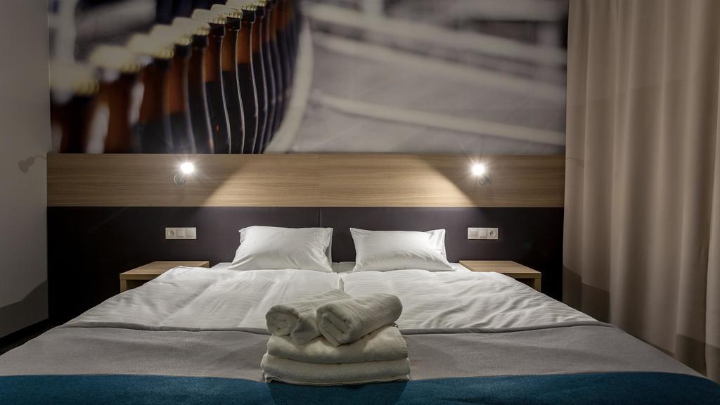 Hotel Ren & Restauracja Browar Kociewski Starogard Gdański Szoba fotó
